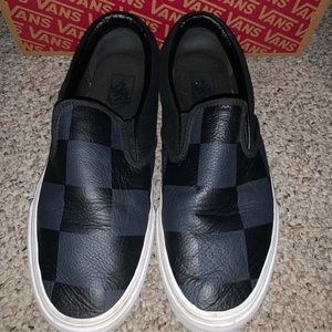 Checkered Vans men’s size 9 only wore a few times